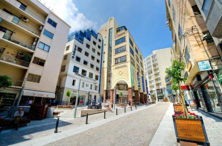 Deluxe Apartment With Valletta And Harbour Views 斯利马 外观 照片