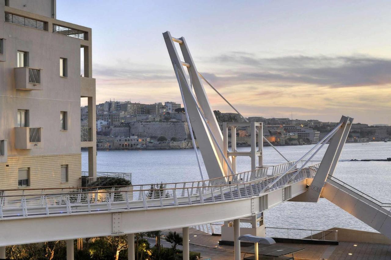 Deluxe Apartment With Valletta And Harbour Views 斯利马 外观 照片